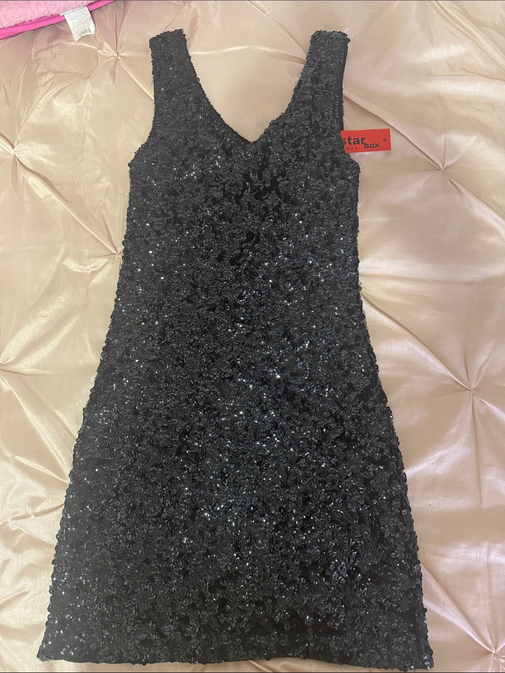 Black Sequin V-Neck Party Dress